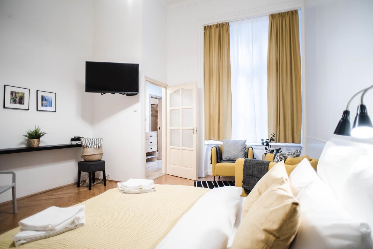 בודפשט Garden Trees Apartment מראה חיצוני תמונה